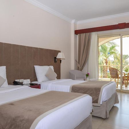 Brayka Bay Reef Resort Abu Dabbab Dış mekan fotoğraf