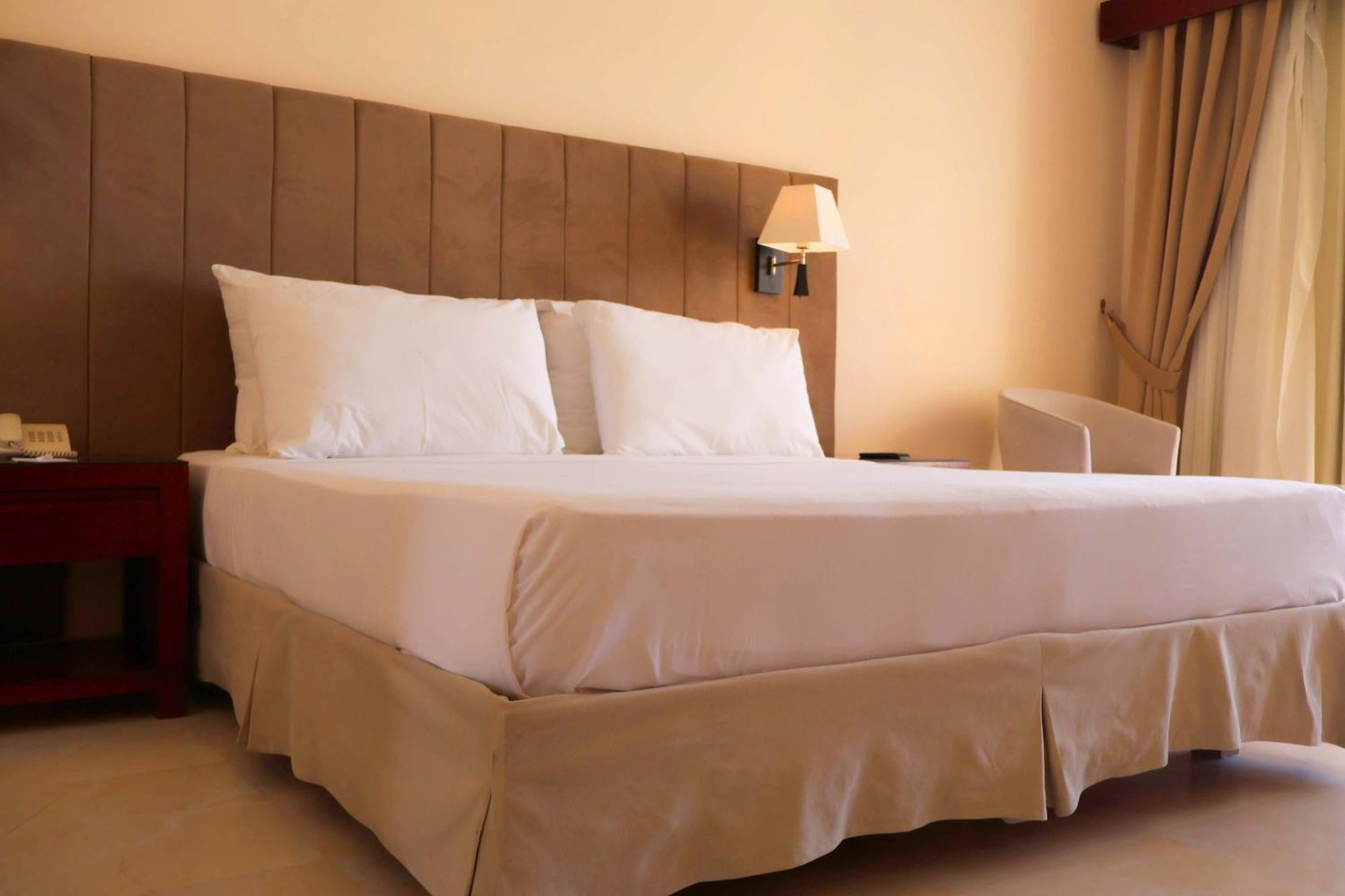 Brayka Bay Reef Resort Abu Dabbab Dış mekan fotoğraf